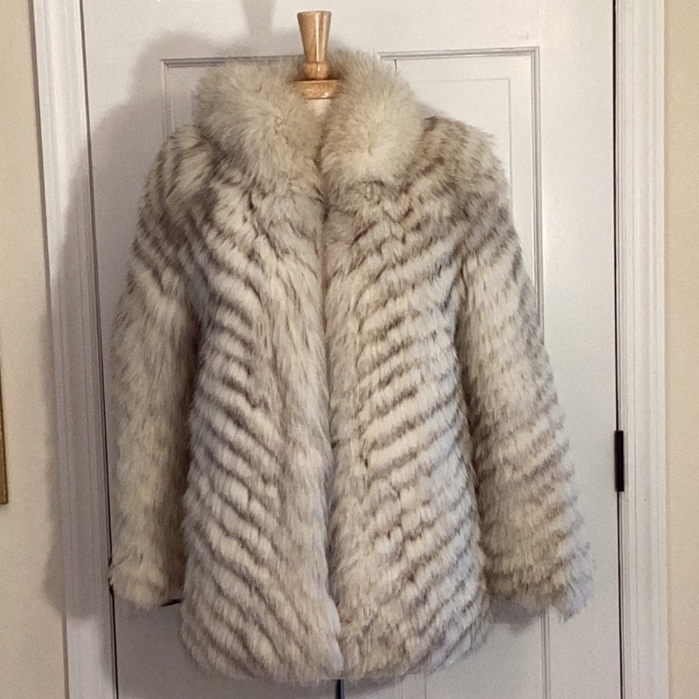 Genuine Fox Fur Jacket. Size Small. Vintage preloved.